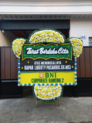 Papan Bunga Duka di Paal Lima