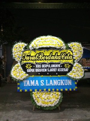 Papan Bunga Duka di Paal Lima