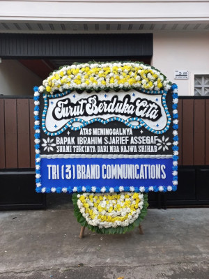 Papan Bunga Duka di Paal Lima
